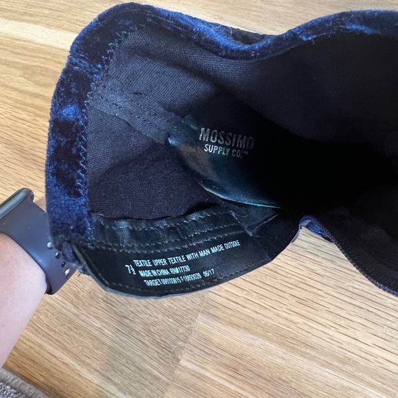 Mossimo | Blue Velvet Sock Booties - Size 7.5 - Picture 3 of 3